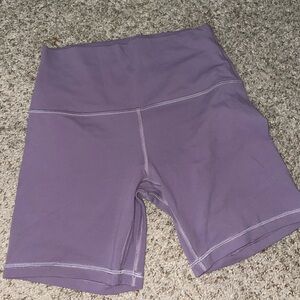 Lululemon align 6” short
